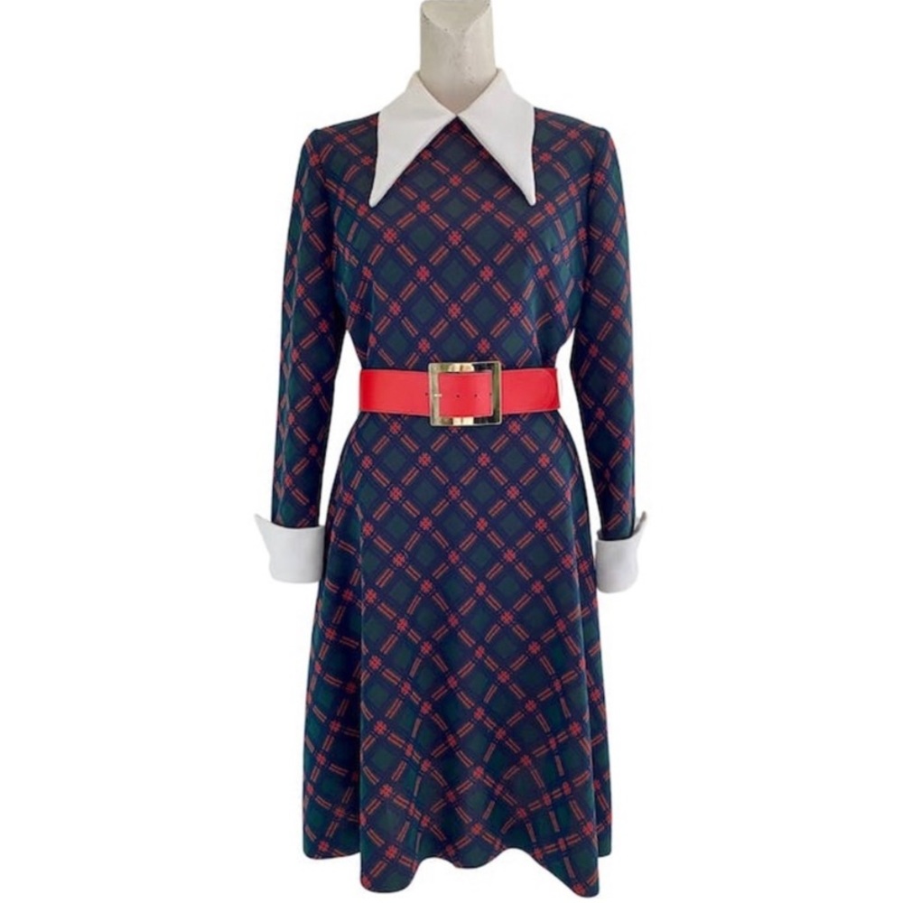 1960s Judy Wayne holiday plaid collard dress with dagger cuffs
